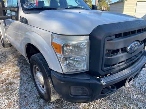 Used 2015 Ford F250 XL w/ Power Equipment Group image 36
