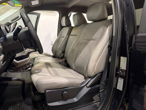 Used 2020 Ford F250 XL w/ STX Appearance Package AWD/4WD image 13