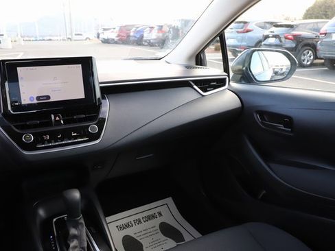 Used 2024 Toyota Corolla LE image 24