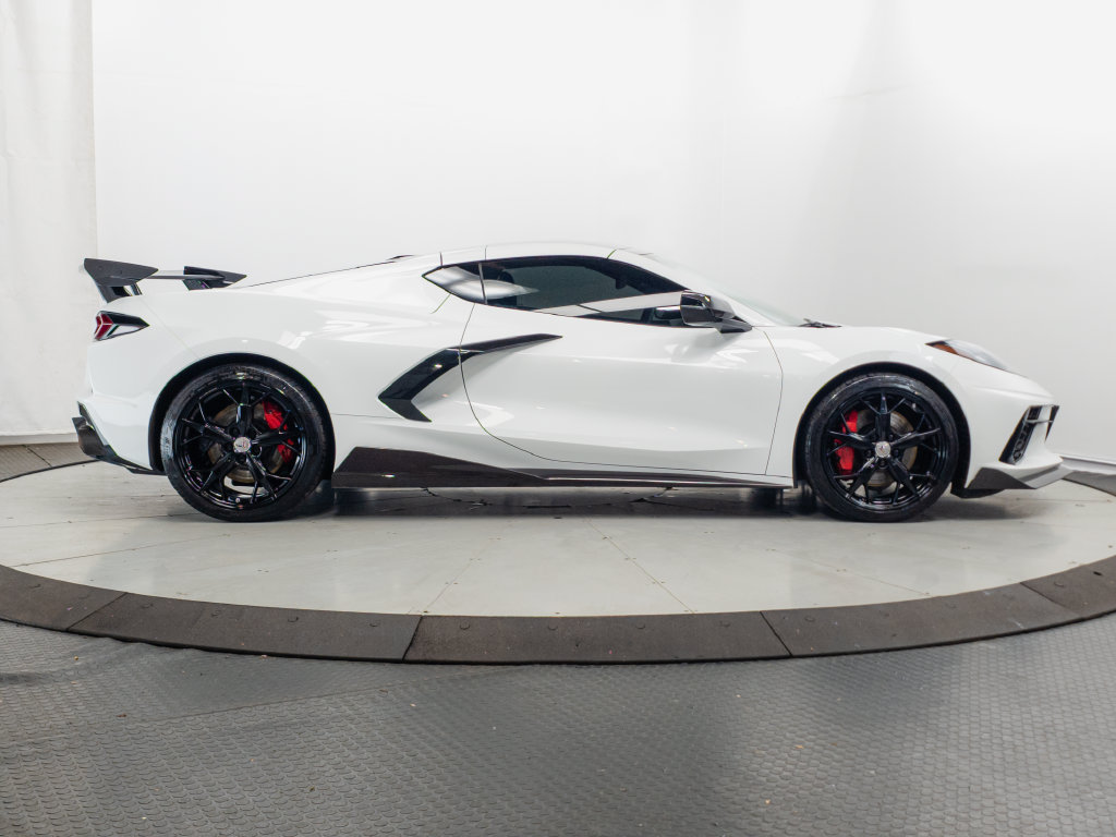 Used 2020 Chevrolet Corvette Stingray Premium Cpe w/ 3LT Preferred Equipment Group RWD image 29