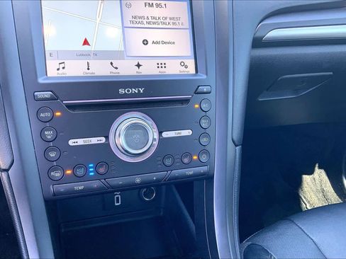Used 2017 Ford Fusion Energi Titanium FWD image 34
