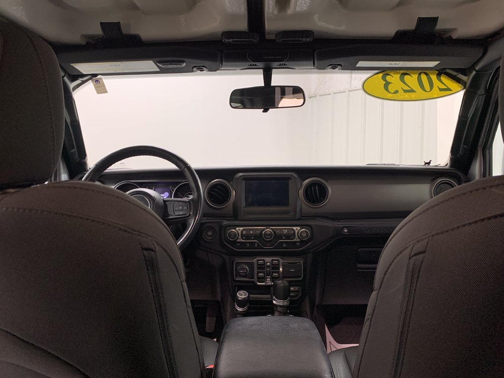 Used 2023 Jeep Wrangler Unlimited Sport AWD/4WD image 17