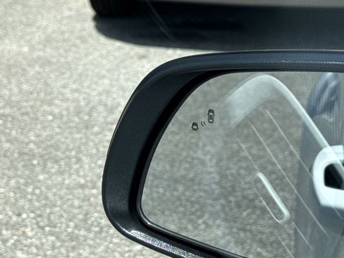 New 2026 Hyundai Venue SEL FWD image 16