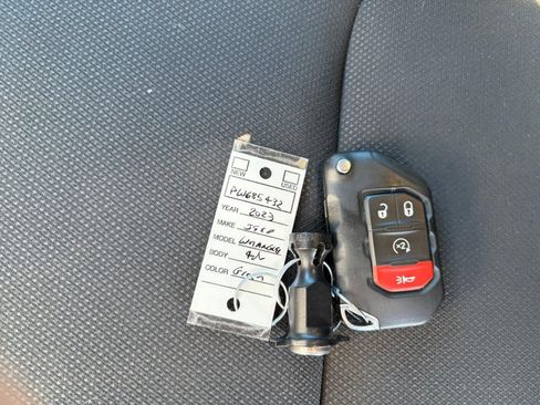 Used 2023 Jeep Wrangler Unlimited w/ Cold Weather Group AWD/4WD image 30