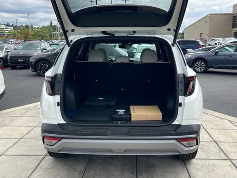 New 2026 Hyundai Tucson Limited AWD/4WD image 12