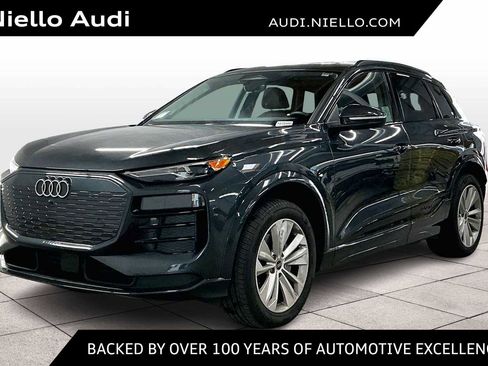 Used 2025 Audi Q6 e-tron Premium w/ Convenience Package image 1