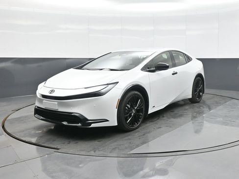 Certified 2026 Toyota Prius AWD image 3