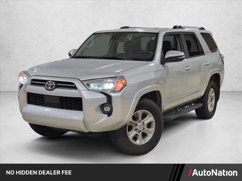 Used 2022 Toyota 4Runner SR5 Premium w/ Moonroof Package RWD image 1