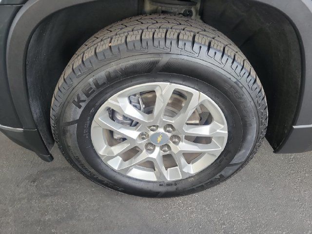 Used 2021 Chevrolet Traverse LT FWD image 31