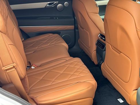 New 2026 Genesis GV80 3.5T Prestige AWD/4WD image 17