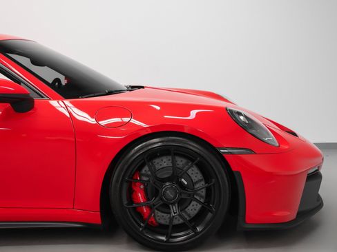 Used 2022 Porsche 911 GT3 image 14