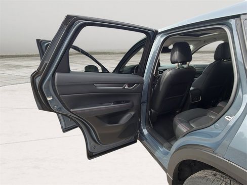 Certified 2023 MAZDA CX-5 Carbon Edition image 21