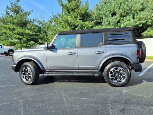 Used 2023 Ford Bronco Outer Banks AWD/4WD image 31
