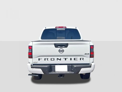 New 2026 Nissan Frontier SV w/ All-Weather Content Package AWD/4WD image 7