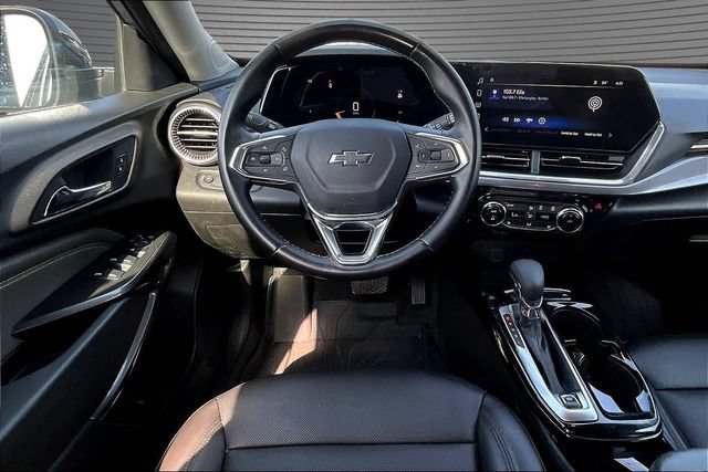 Used 2025 Chevrolet Trax ACTIV w/ Driver Confidence Package FWD image 8
