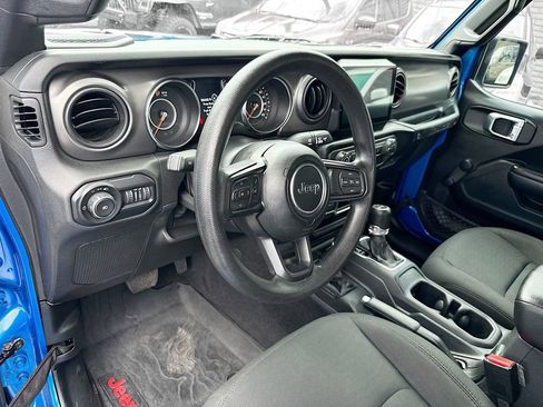 Used 2021 Jeep Wrangler Unlimited Sport image 10