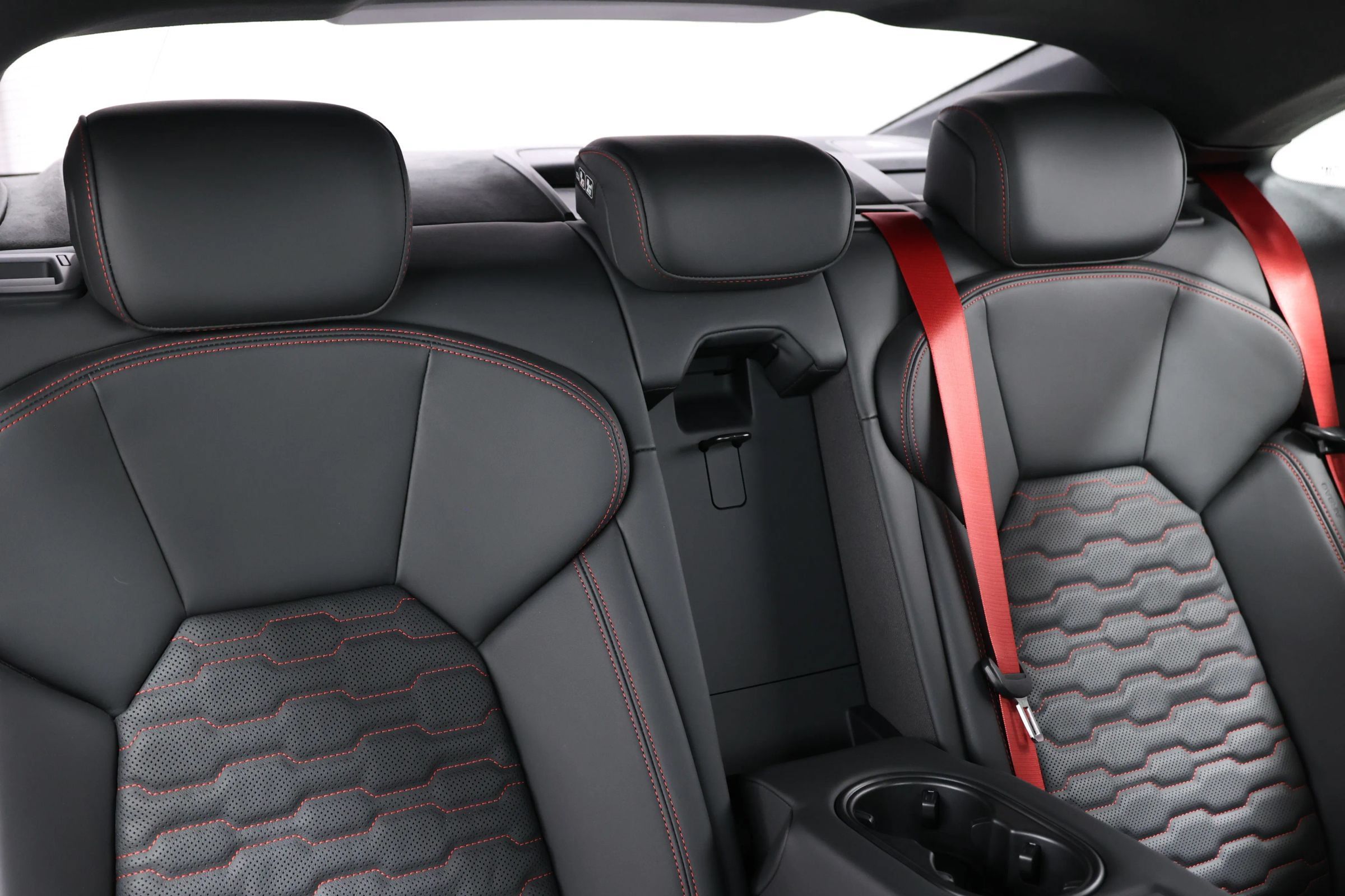 Used 2022 Audi RS e-tron GT w/ Year 1 Package AWD/4WD image 79