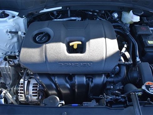 New 2026 Kia Seltos S image 32