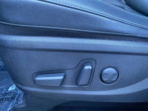 Used 2022 Kia Telluride EX w/ EX Premium Package image 14