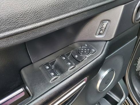 Used 2021 Ford Expedition XLT RWD image 15