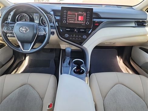 Used 2021 Toyota Camry LE w/ Convenience Package image 23