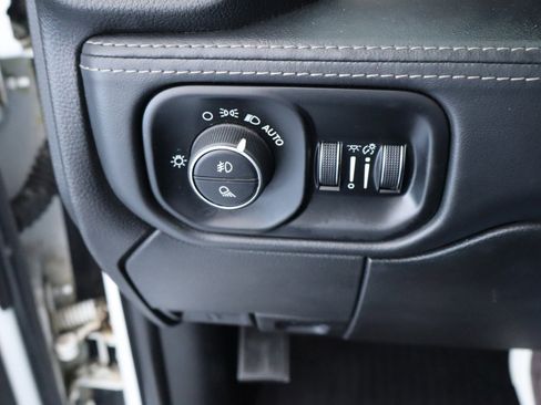 Used 2021 RAM 3500 Limited image 28