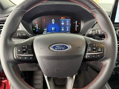 Used 2025 Ford Escape ST-Line AWD/4WD image 14