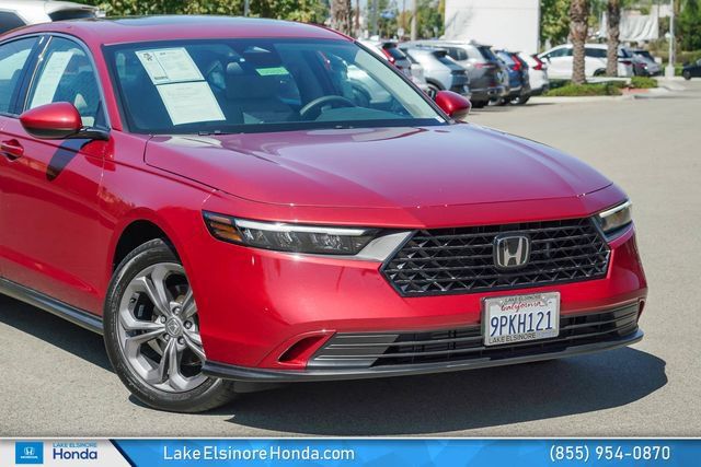 Used 2024 Honda Accord EX image 2