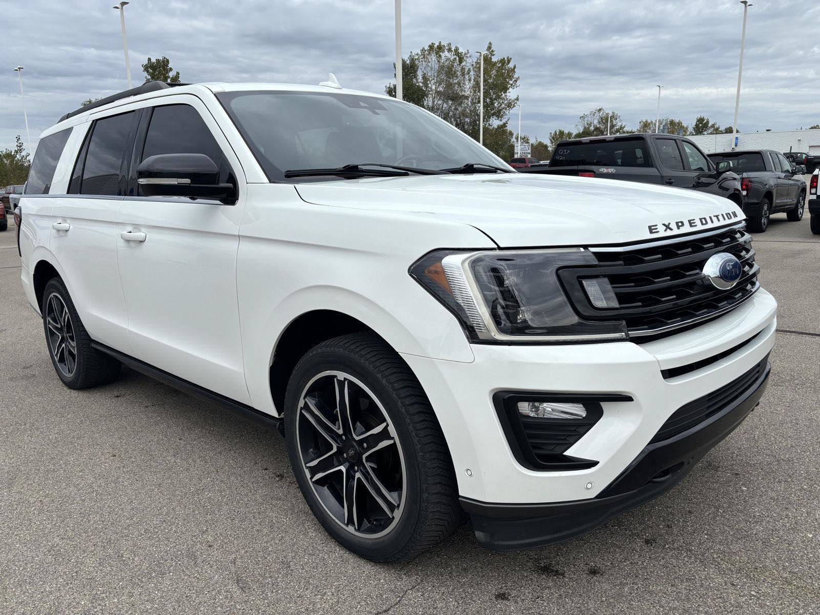 Used 2020 Ford Expedition Limited w/ Equipment Group 303A AWD/4WD image 5