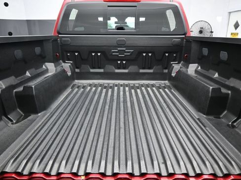 Used 2026 Chevrolet Colorado W/T w/ WT Custom Package RWD image 30