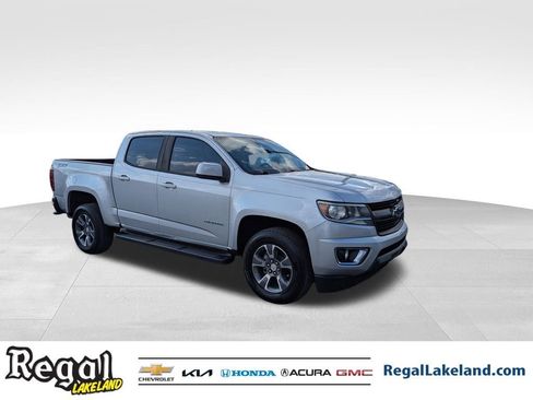 Used 2020 Chevrolet Colorado Z71 image 2