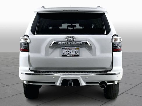 Used 2014 Toyota 4Runner Limited image 4