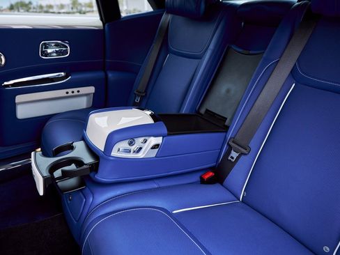 Used 2019 Rolls-Royce Ghost image 55