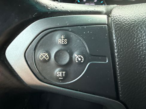 Used 2015 Chevrolet Silverado 3500 LT w/ LT Convenience Package image 18