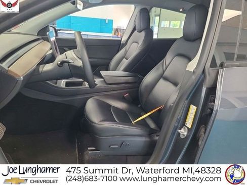 Used 2022 Tesla Model Y Performance AWD/4WD image 2