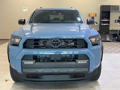 Certified 2025 Toyota 4Runner TRD Off-Road Premium image 8