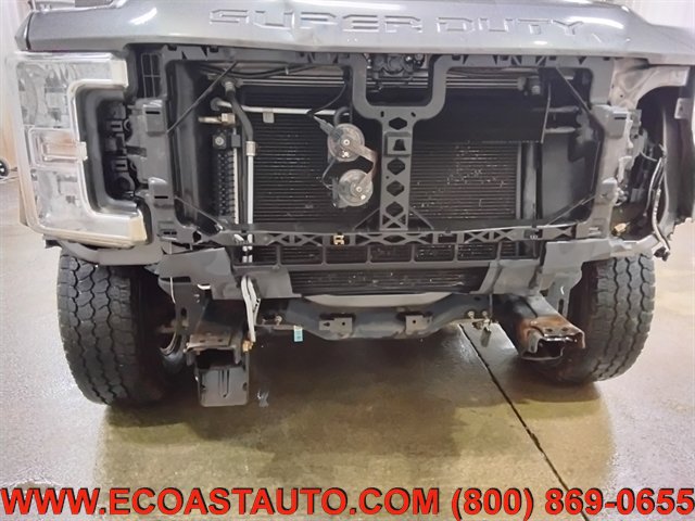 Used 2017 Ford F250 Lariat w/ Chrome Package AWD/4WD image 16