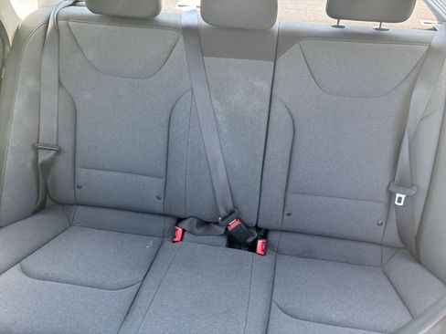 Used 2025 Kia K4 FWD image 40