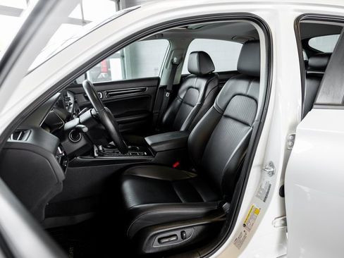 Used 2024 Honda Civic EX-L image 10