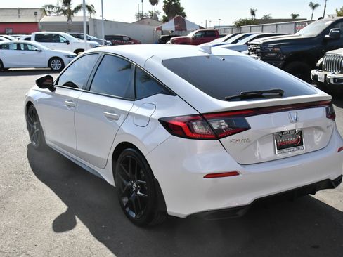 Used 2025 Honda Civic Sport image 6