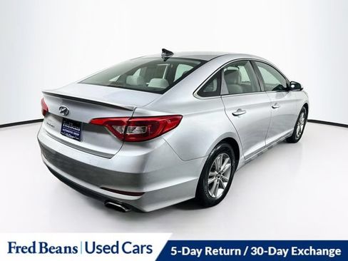 Used 2017 Hyundai Sonata SE FWD image 10