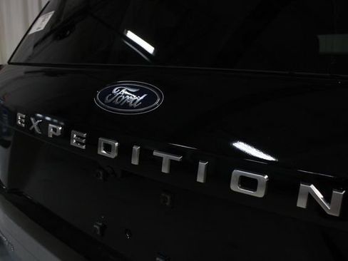 New 2026 Ford Expedition Active AWD/4WD image 31
