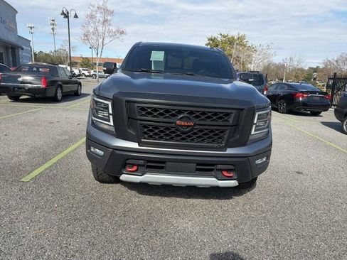Used 2021 Nissan Titan PRO-4X w/ Pro-4x Convenience Package image 7