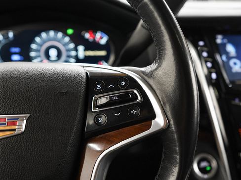 Used 2020 Cadillac Escalade ESV Premium Luxury AWD/4WD image 28