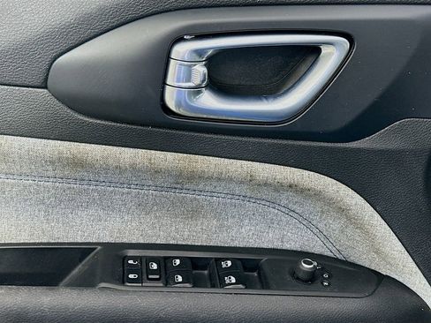 Used 2022 Jeep Compass Latitude w/ Convenience Group image 17