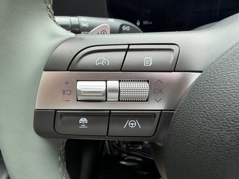 Used 2024 Hyundai Kona Limited FWD image 15