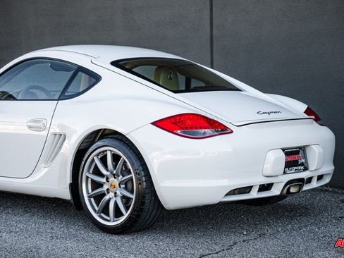 Used 2011 Porsche Cayman image 37