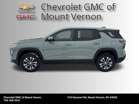 New 2026 Chevrolet Equinox LT image 2