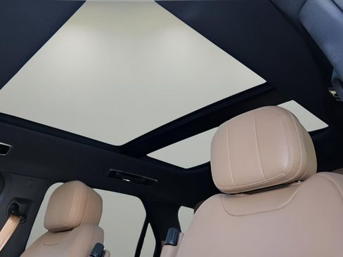 Used 2024 Land Rover Range Rover Sport SE image 20