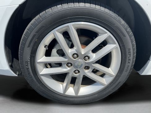 Used 2016 Chevrolet Impala LTZ FWD image 9